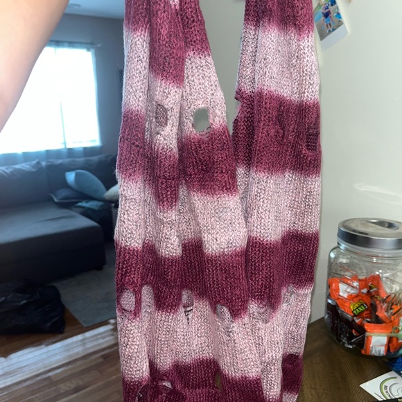 Steve Madden scarf, like new - Picture 4 of 4